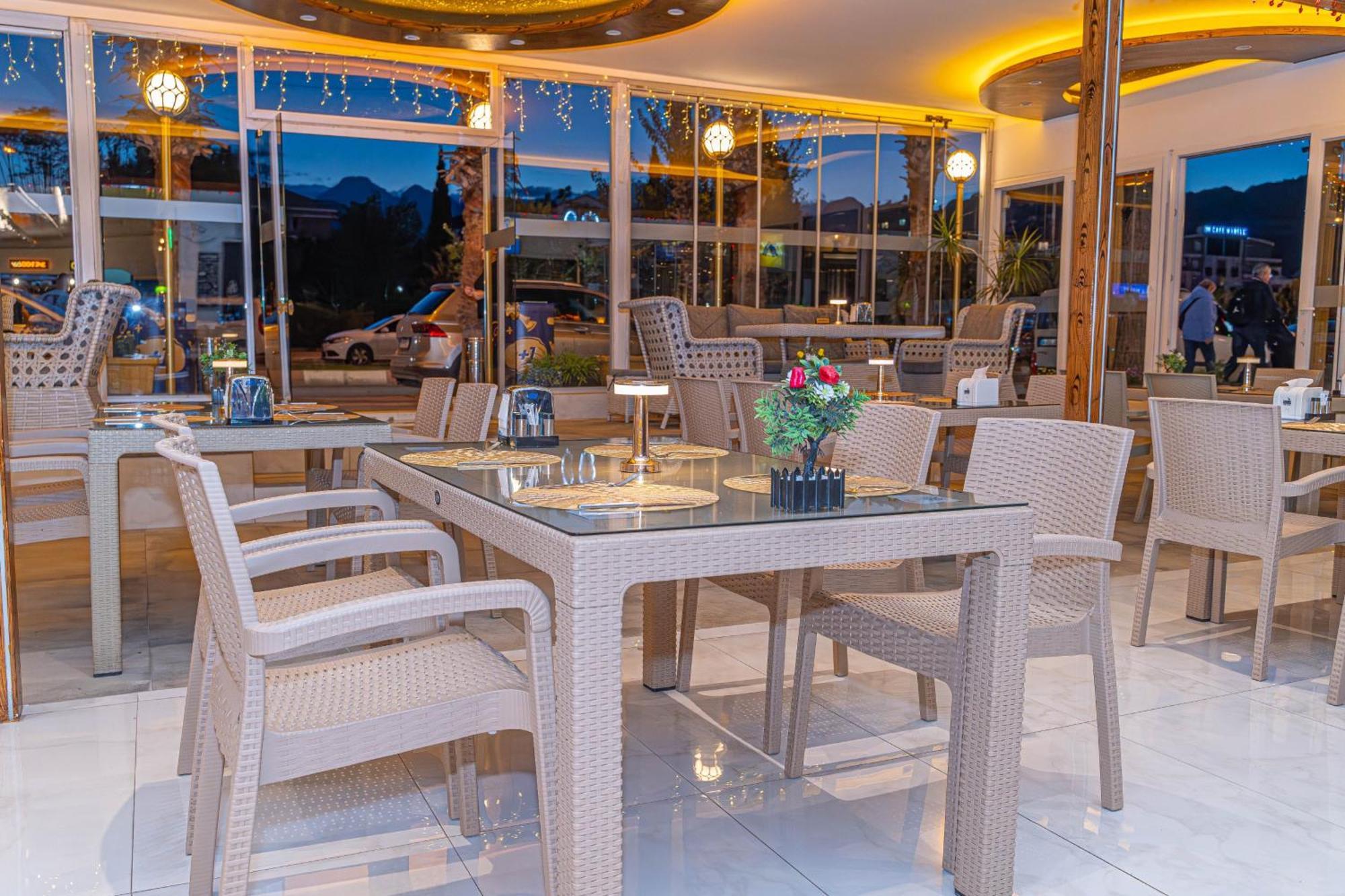 Far Life Hotel Antalya Exterior foto